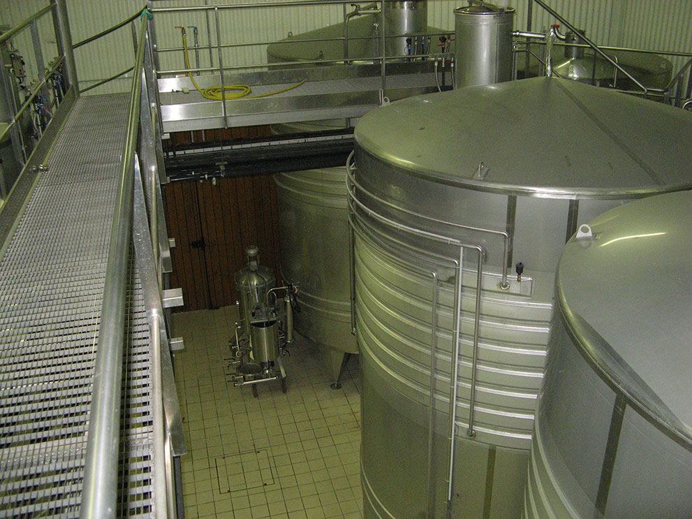 Brewery equipment, Distillery equipment, Winery equipment, liquidation services. spirits wine purchases, spirits wine purchase